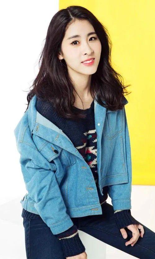 白衣教练最新爆料视频在线观看,最新爆料视频在线观看，揭秘运动健身真相